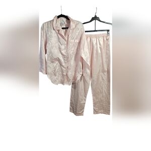 Floral Satin Pajama Set in Light Pink